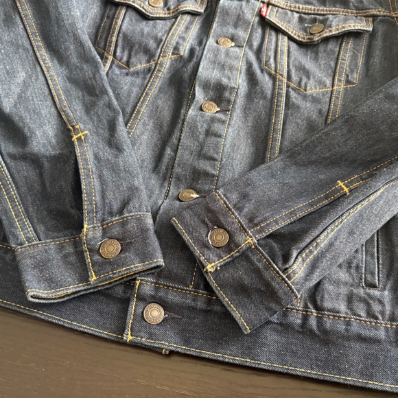 Mens Levis Denim Trucker Dark Wash  Jacket Size Small - Picture 5 of 10